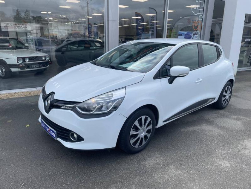 Renault Clio 1.2 16v 75ch Trend Euro6 - Visuel #1